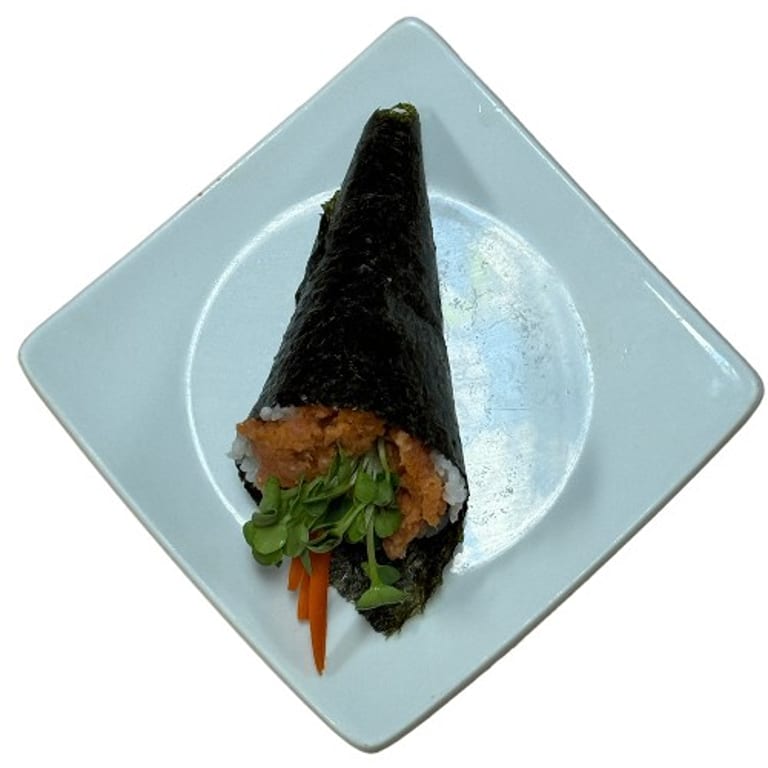 Spicy Tuna Roll: A Fiery Sushi Delight